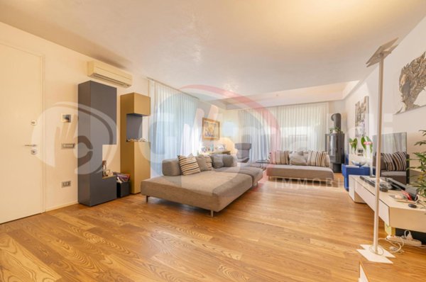 casa indipendente in vendita a Cadoneghe in zona Mejaniga