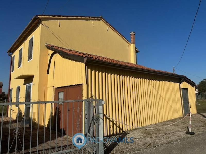 casa indipendente in vendita a Cadoneghe in zona Bragni