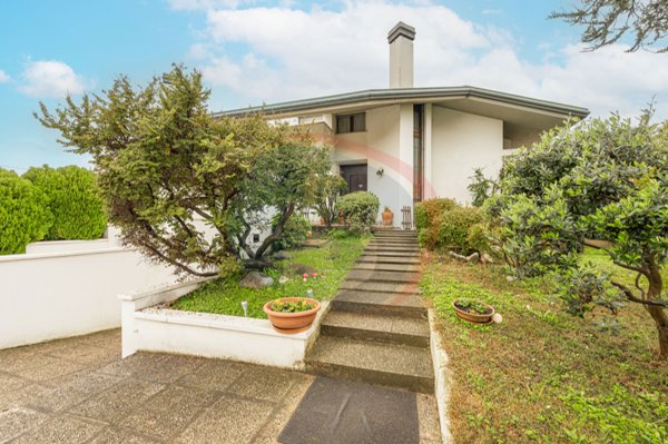 casa indipendente in vendita a Cadoneghe in zona Bragni