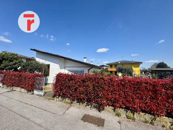 casa indipendente in vendita a Cadoneghe
