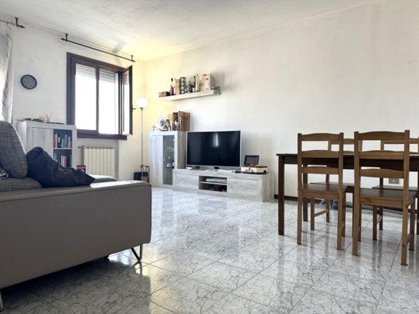 appartamento in vendita a Cadoneghe in zona Mejaniga