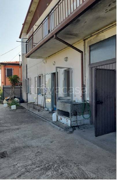 locale di sgombero in vendita a Cadoneghe