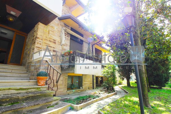 casa indipendente in vendita a Cadoneghe