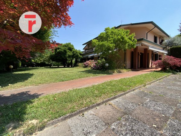 casa indipendente in vendita a Cadoneghe in zona Bragni