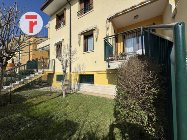 casa semindipendente in vendita a Cadoneghe in zona Bragni
