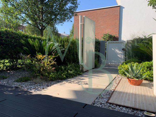 casa indipendente in vendita a Cadoneghe in zona Mejaniga