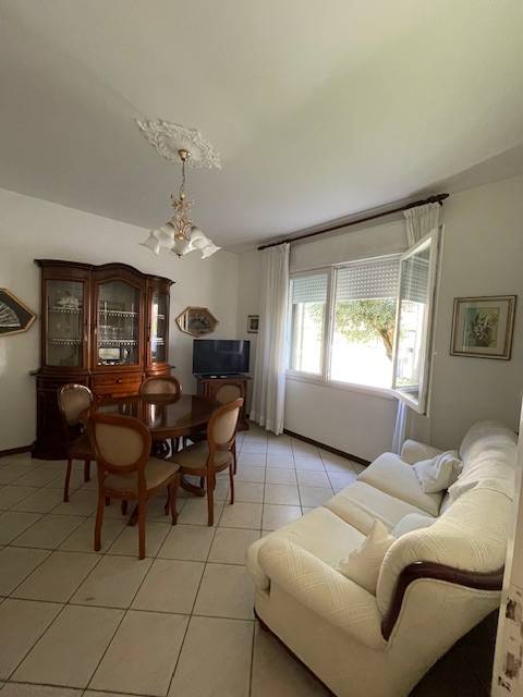 appartamento in vendita a Cadoneghe in zona Mejaniga