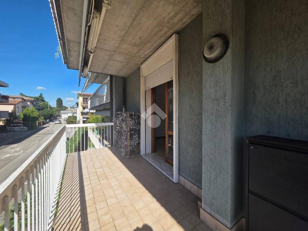 appartamento in vendita a Cadoneghe in zona Mejaniga