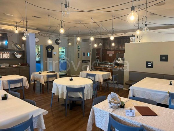 negozio in vendita a Cadoneghe in zona Mejaniga