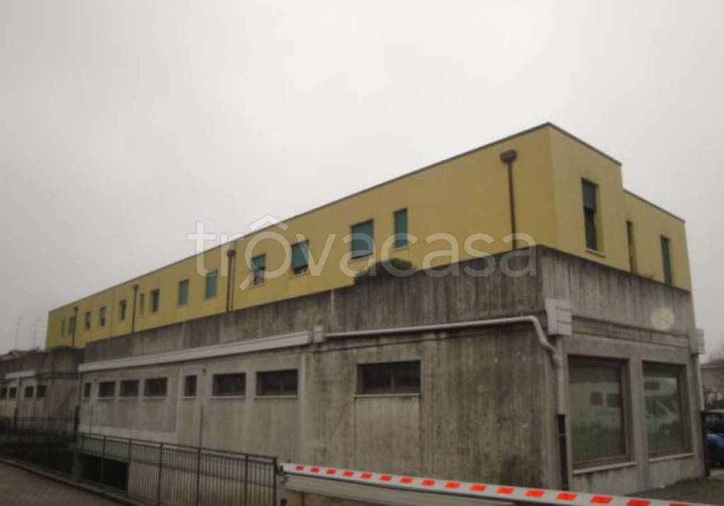 negozio in vendita a Cadoneghe