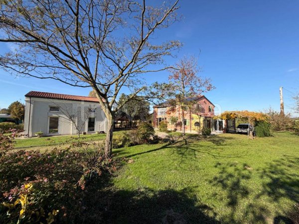 casa indipendente in vendita a Cadoneghe