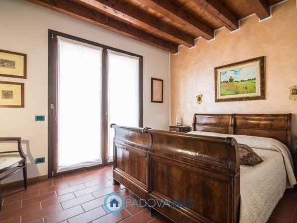 casa indipendente in vendita a Cadoneghe in zona Bragni