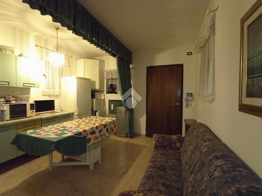 appartamento in vendita a Cadoneghe in zona Bragni