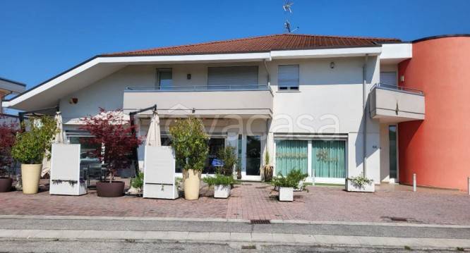 negozio in vendita a Cadoneghe