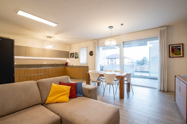 appartamento in vendita a Cadoneghe in zona Bragni