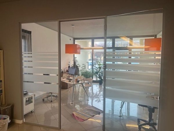 negozio in vendita a Cadoneghe in zona Mejaniga