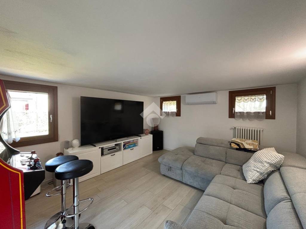 casa indipendente in vendita a Cadoneghe