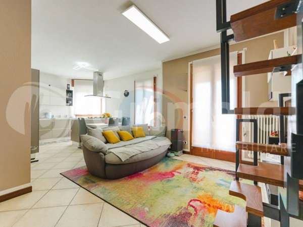 appartamento in vendita a Cadoneghe in zona Mejaniga