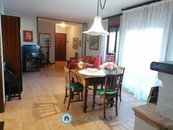 appartamento in vendita a Cadoneghe in zona Mejaniga