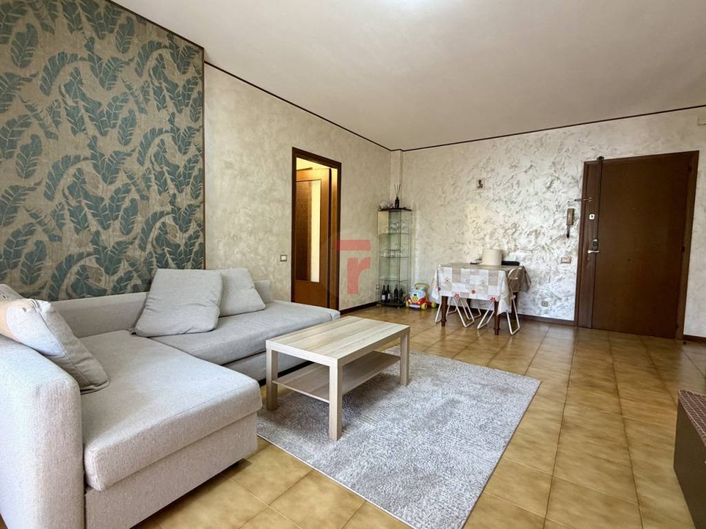 appartamento in vendita a Cadoneghe in zona Mejaniga