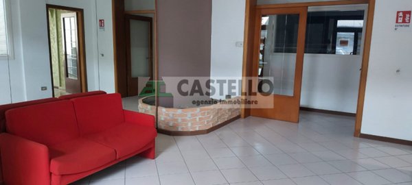 ufficio in vendita a Cadoneghe in zona Mejaniga