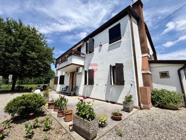 casa indipendente in vendita a Cadoneghe