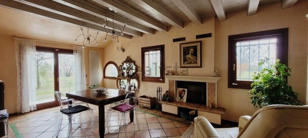 casa indipendente in vendita a Cadoneghe in zona Bagnoli