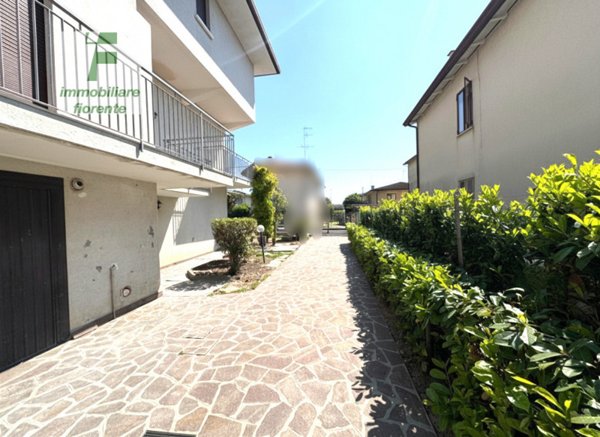 casa indipendente in vendita a Cadoneghe in zona Mejaniga