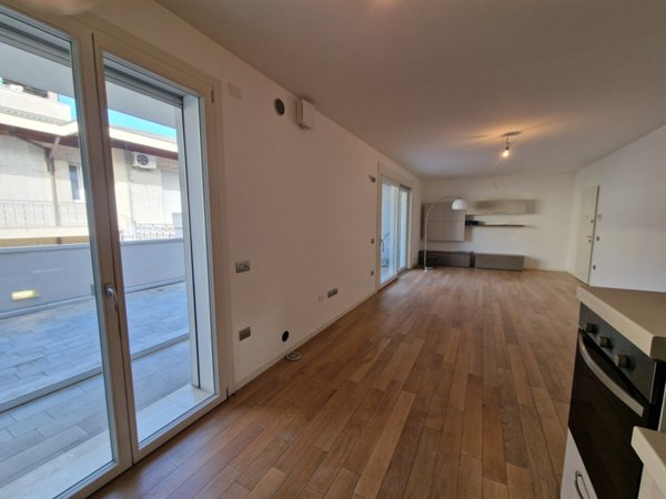 appartamento in vendita a Cadoneghe in zona Mejaniga