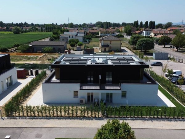 casa indipendente in vendita a Cadoneghe