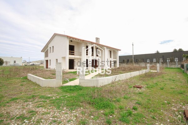 casa indipendente in vendita a Campodarsego in zona Reschigliano