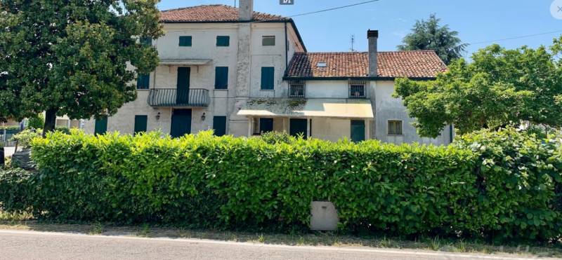 casa indipendente in vendita a Campodarsego in zona Bronzola