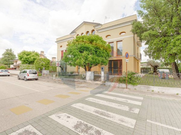 casa indipendente in vendita a Campodarsego