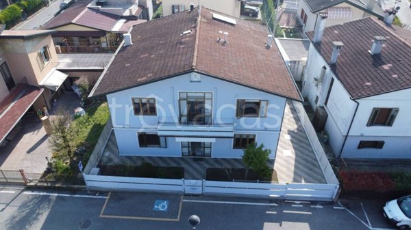 casa indipendente in vendita a Campodarsego in zona Reschigliano