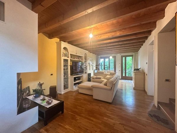 casa indipendente in vendita a Campodarsego in zona Bosco del Vescovo