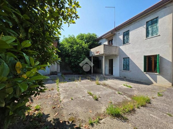 casa indipendente in vendita a Campodarsego