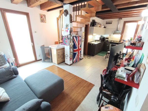 appartamento in vendita a Campodarsego in zona Bronzola