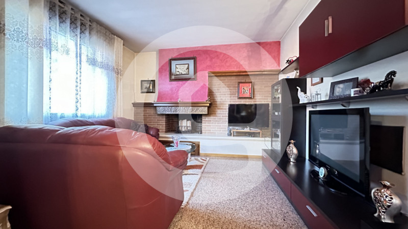 casa semindipendente in vendita a Campodarsego in zona Bronzola