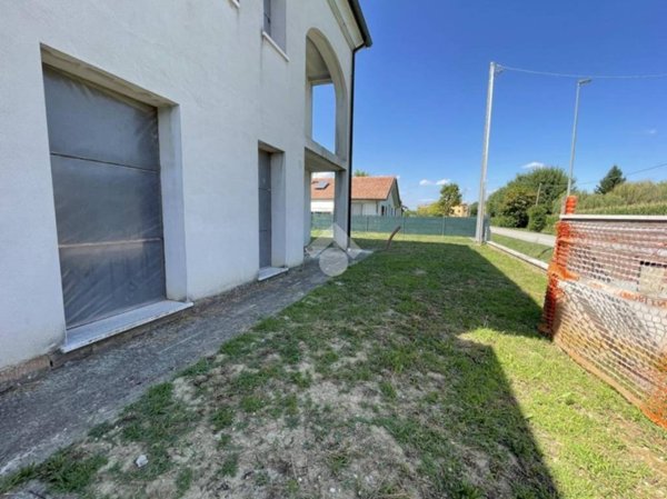 casa indipendente in vendita a Campodarsego in zona Bronzola