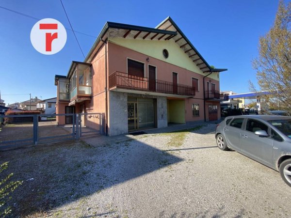 appartamento in vendita a Campodarsego in zona Reschigliano