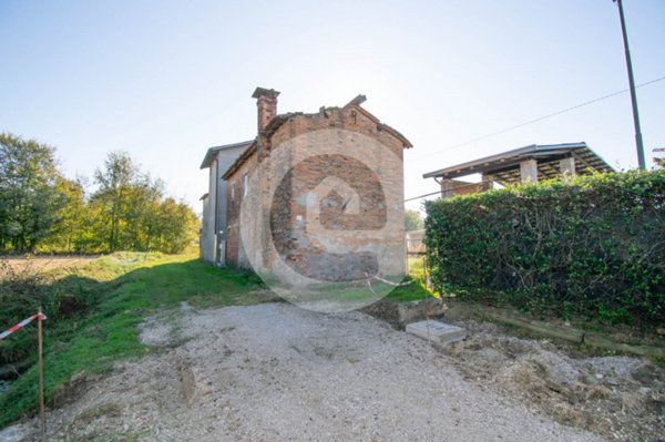 casa indipendente in vendita a Campodarsego in zona Bronzola