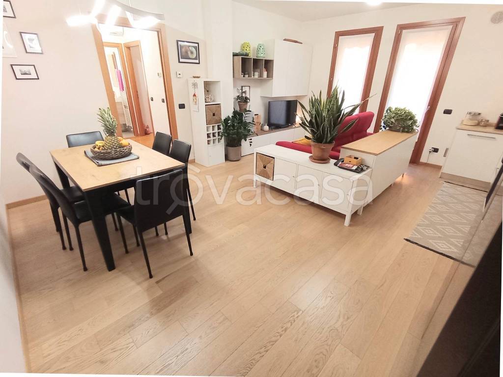 appartamento in vendita a Campodarsego in zona Reschigliano