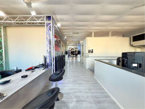 locale commerciale in vendita a Campodarsego