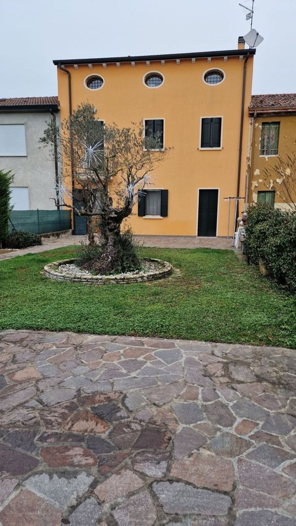 casa indipendente in vendita a Campodarsego