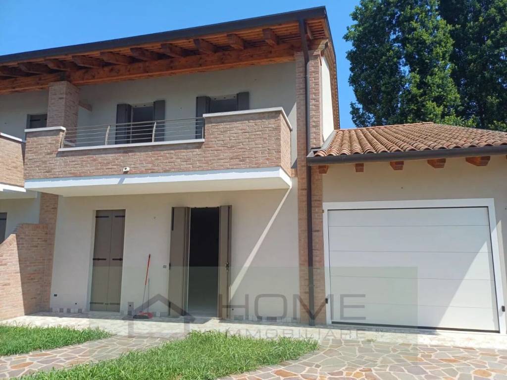 casa indipendente in vendita a Campodarsego in zona Fiumicello