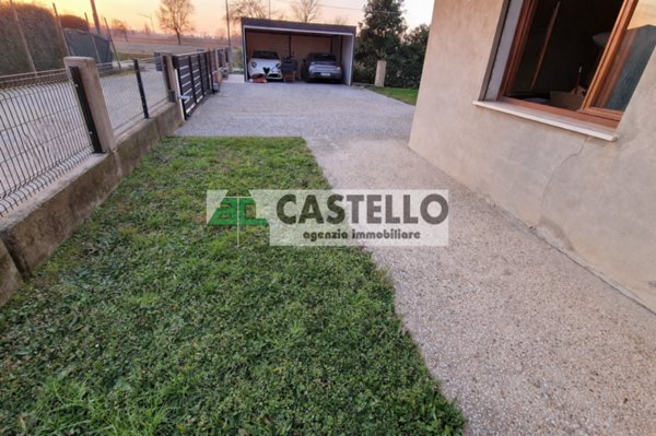 casa indipendente in vendita a Campodarsego in zona Bosco del Vescovo