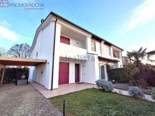 casa indipendente in vendita a Campodarsego in zona Bronzola