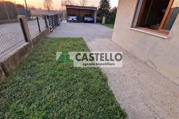 casa indipendente in vendita a Campodarsego in zona Bosco del Vescovo