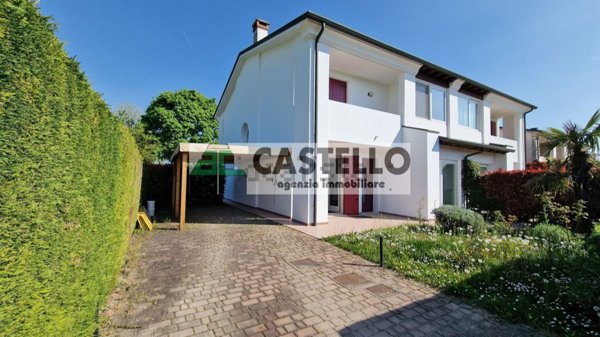 casa indipendente in vendita a Campodarsego in zona Fiumicello
