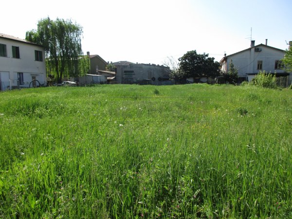 terreno edificabile in vendita a Campodarsego in zona Bronzola